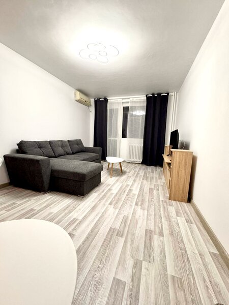 Tineretului, Parc, Metrou