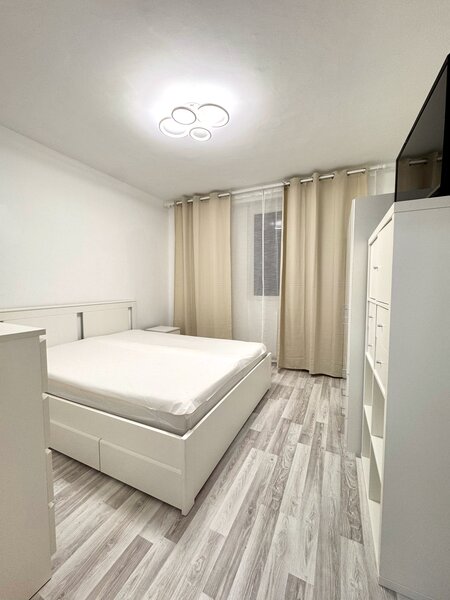 Tineretului, Parc, Metrou