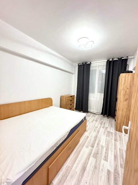 Tineretului, Parc, Metrou