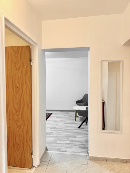 Tineretului, Parc, Metrou